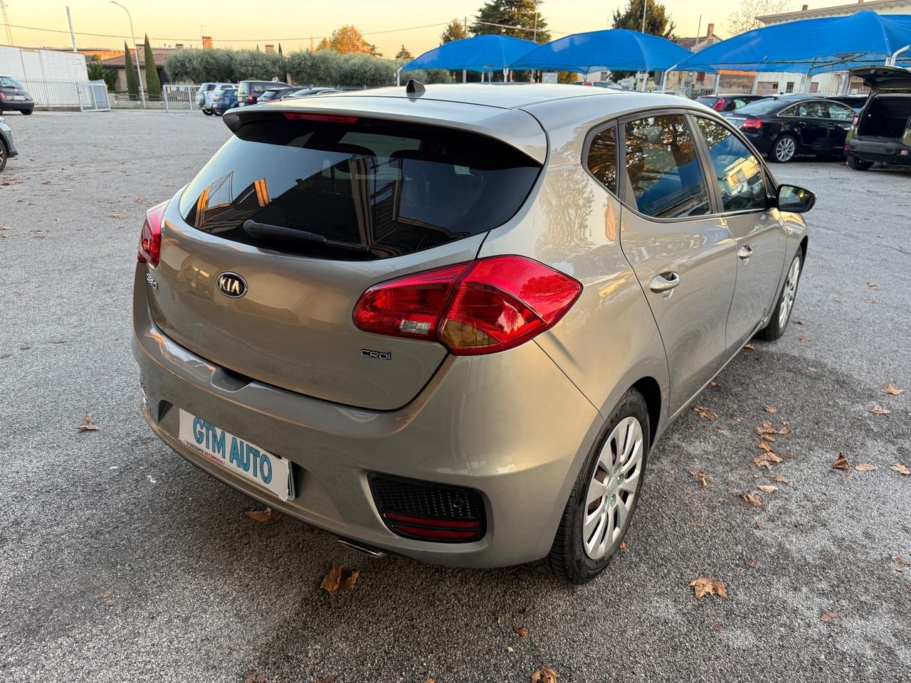 Kia Ceed cee'd 1.6 CRDi 110 CV 5 porte Active