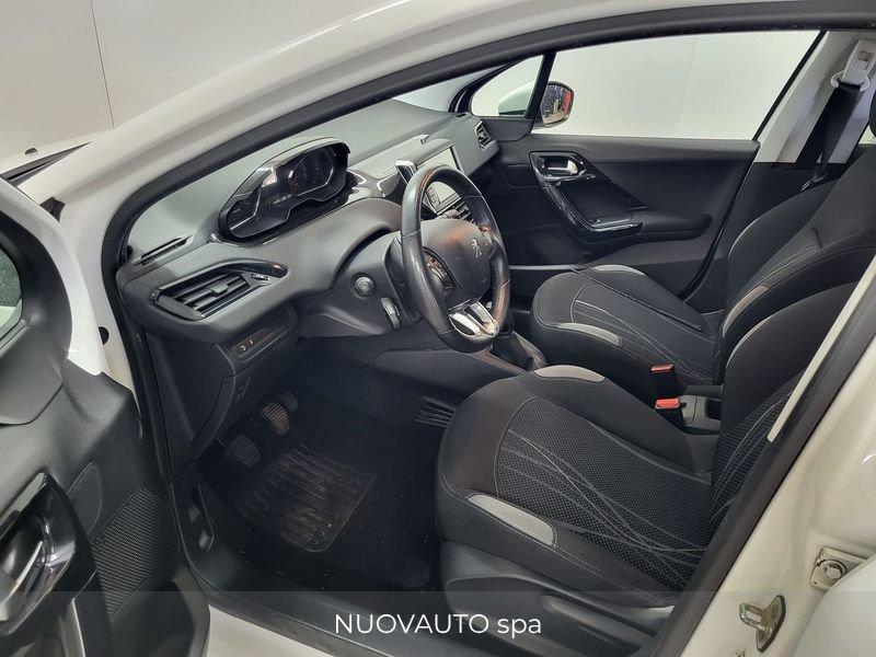 Peugeot 208 1.2 PureTech 82cv Allure