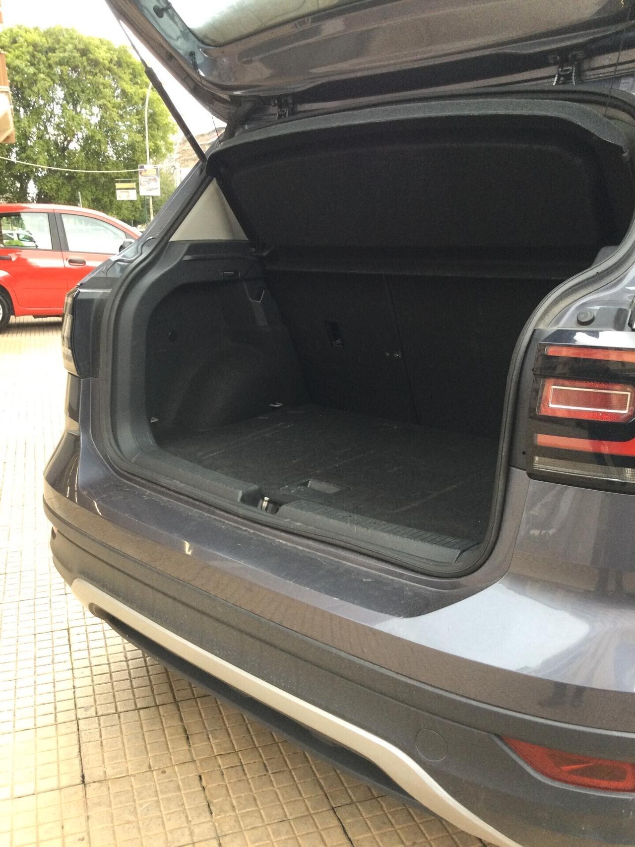 Volkswagen T-Cross 1.0 TSI 110 CV Sport