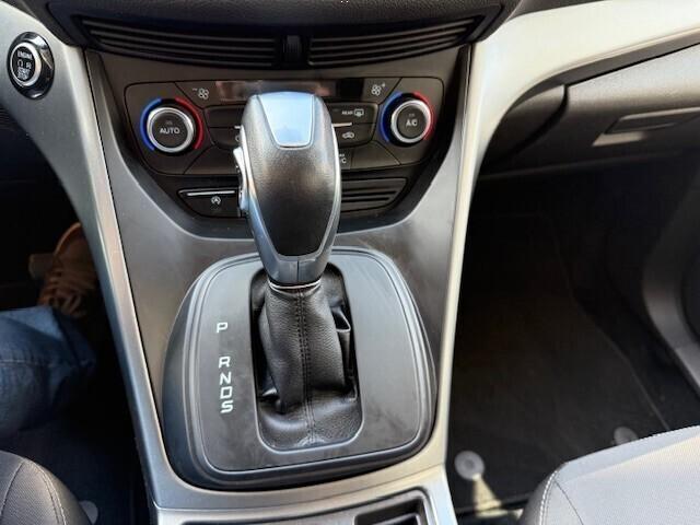 Ford Kuga 2.0 TDCI 120 CV S&S 2WD Powershift ST-Li