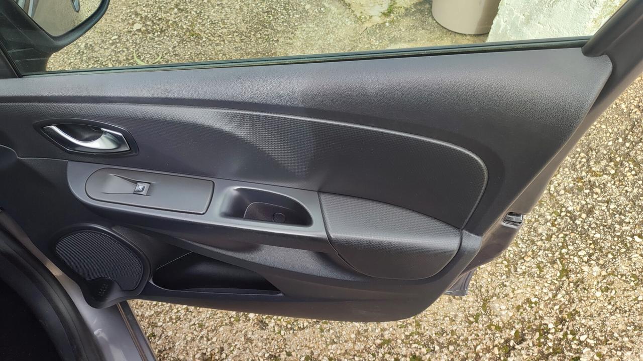 Renault Clio dCi 8V 75CV Start&Stop 5 porte Energy Life