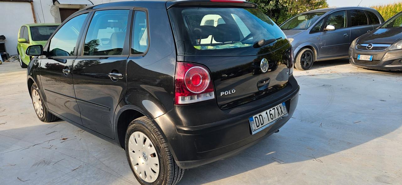Volkswagen Polo 1.2/64CV 12V 5p. Trendline
