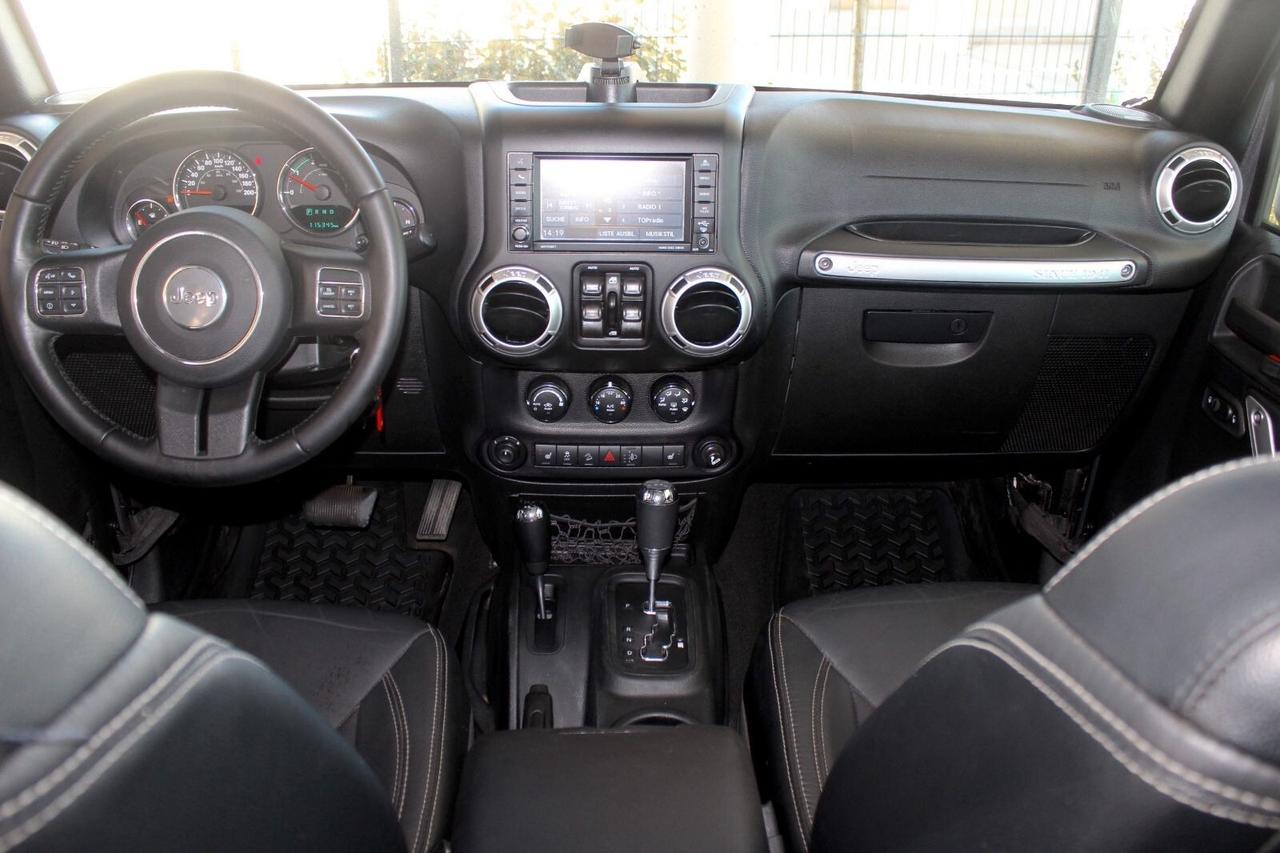 Jeep Wrangler Unlimited 2.2 Mjt II Sahara