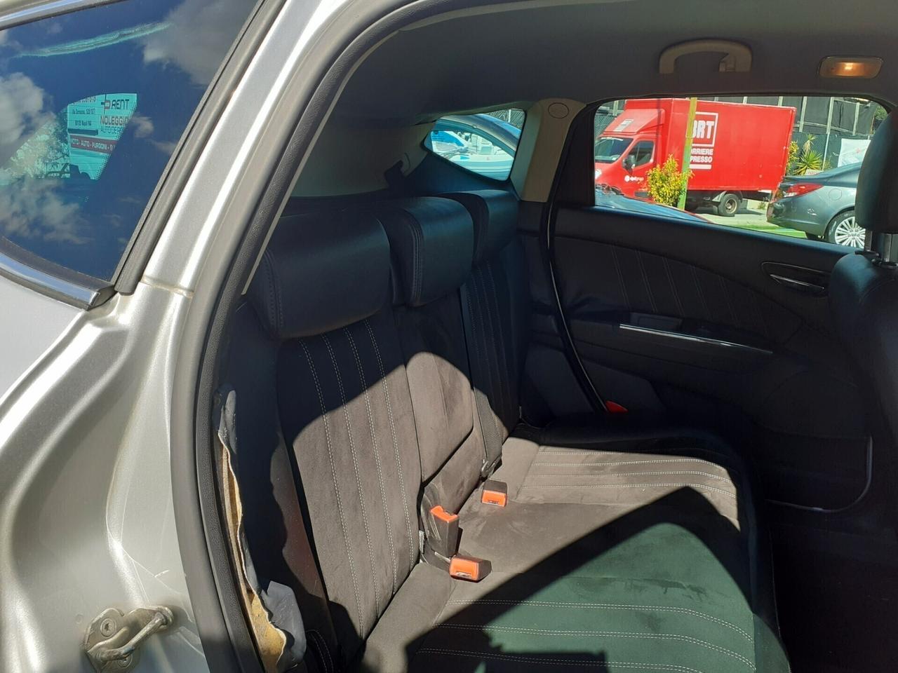 Lancia Delta 1.6 MJT DPF Argento