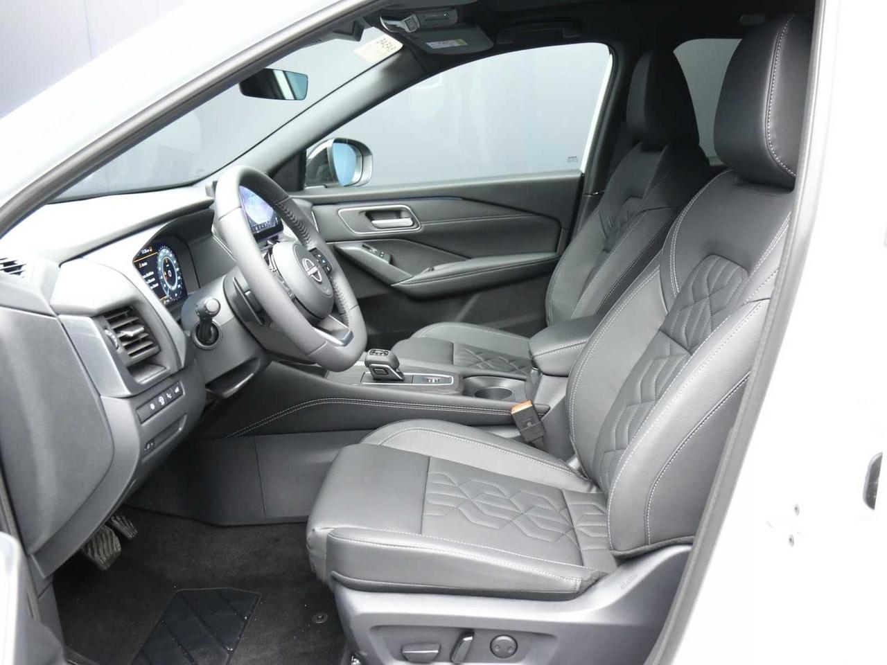 Nissan Qashqai 158 CV MHEV Xtronic Tekna #12193
