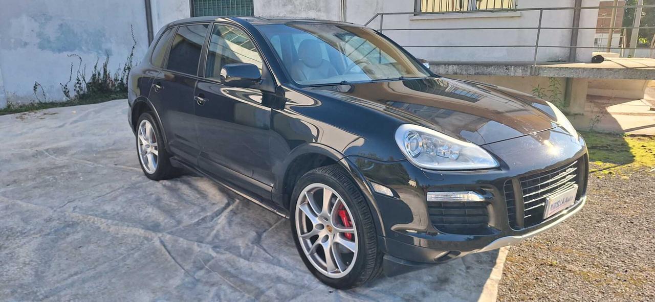 Porsche Cayenne 4.8 GTS