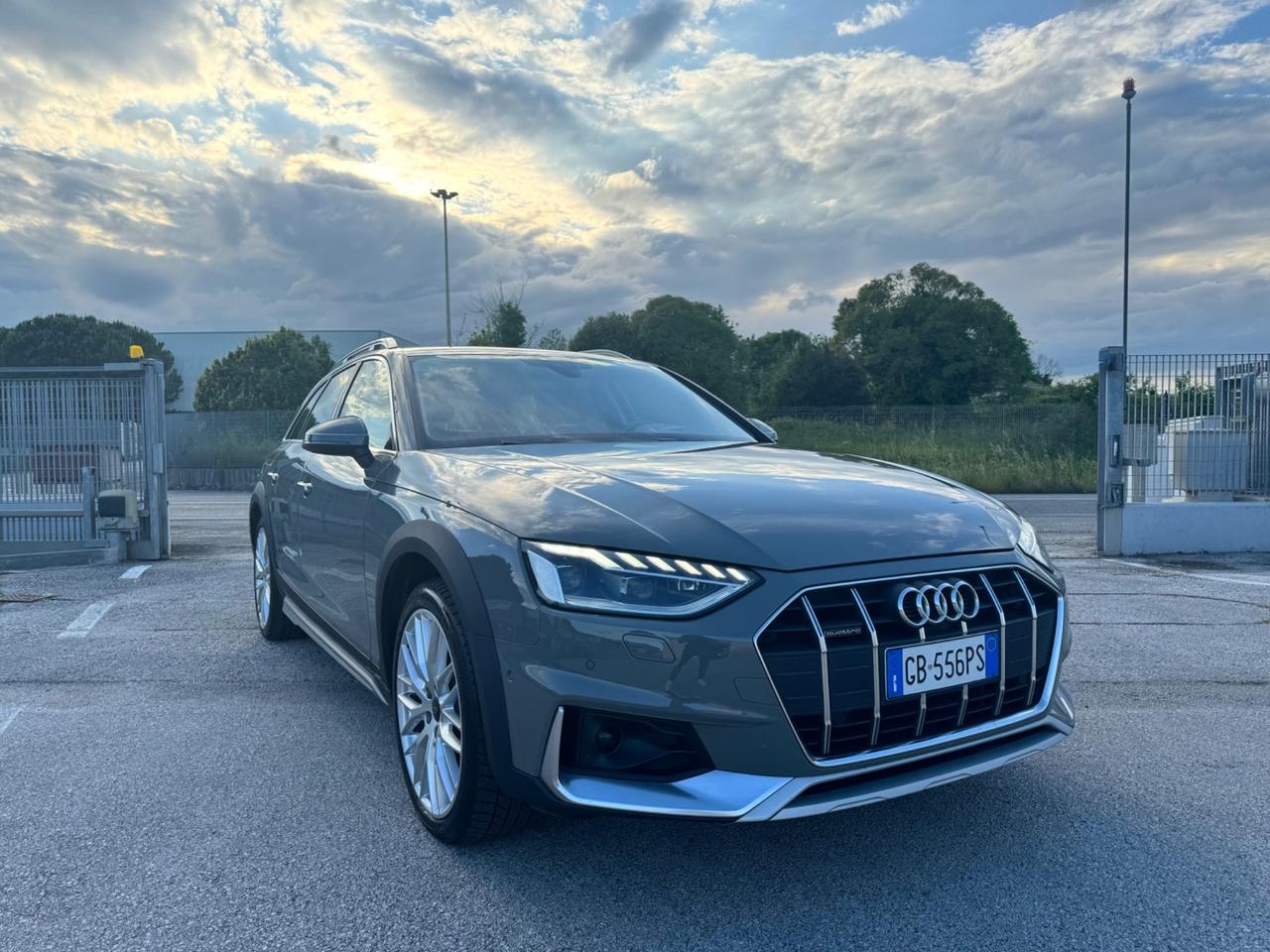 AUDI A4 ALLROAD 2.0-Virtual Matrix Multicolor 19