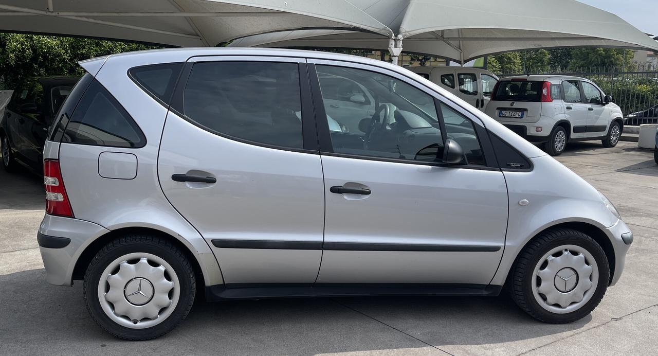 Mercedes-benz A 160