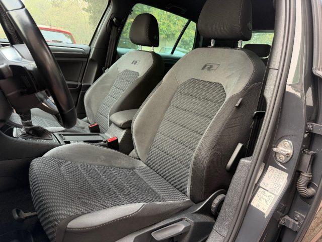 VOLKSWAGEN Golf 1.5 TSI 150CV DSG R-LINE UNIPROPRIETARIO