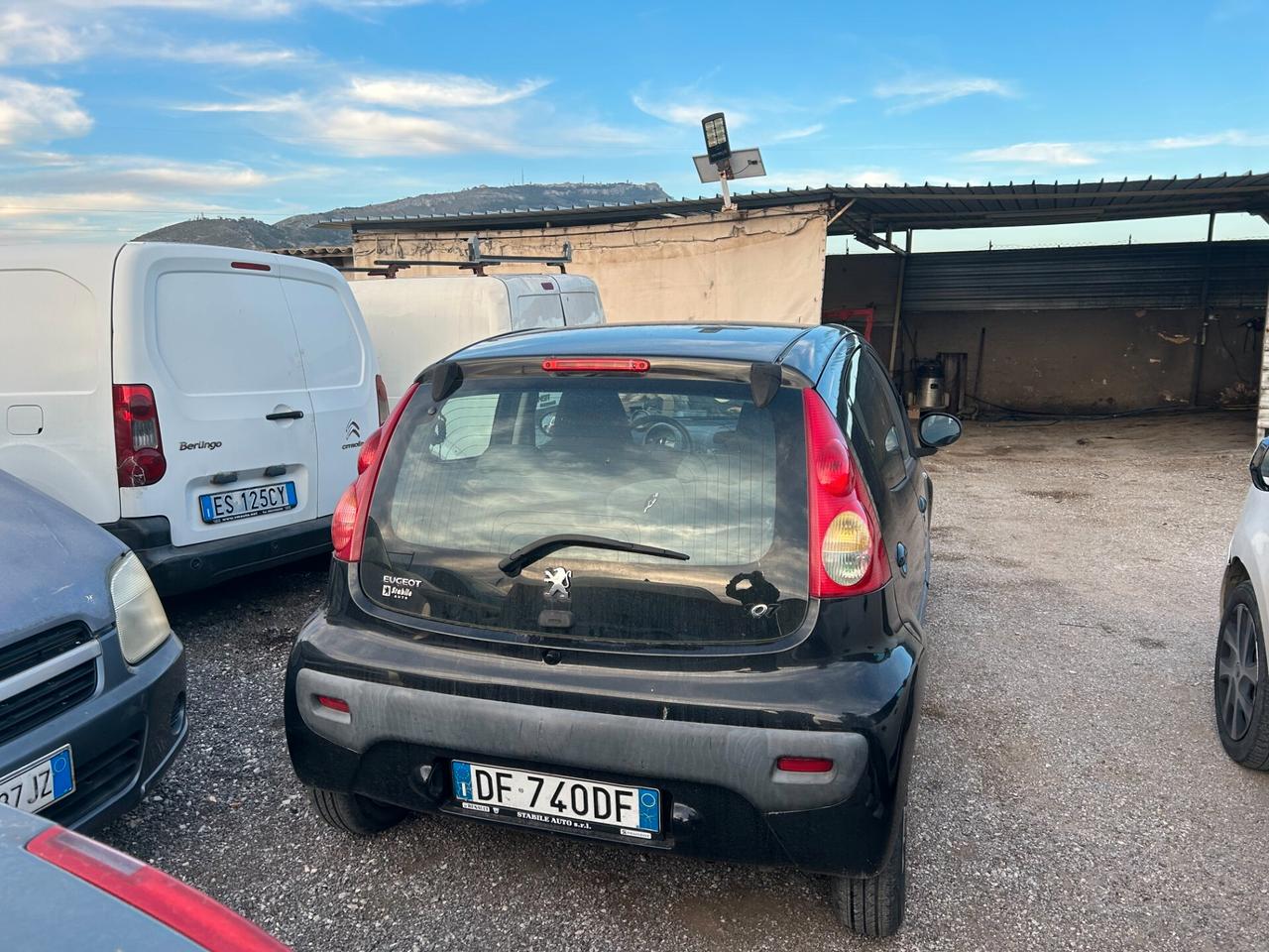 Peugeot 107 1.0 68CV 5p. Desir