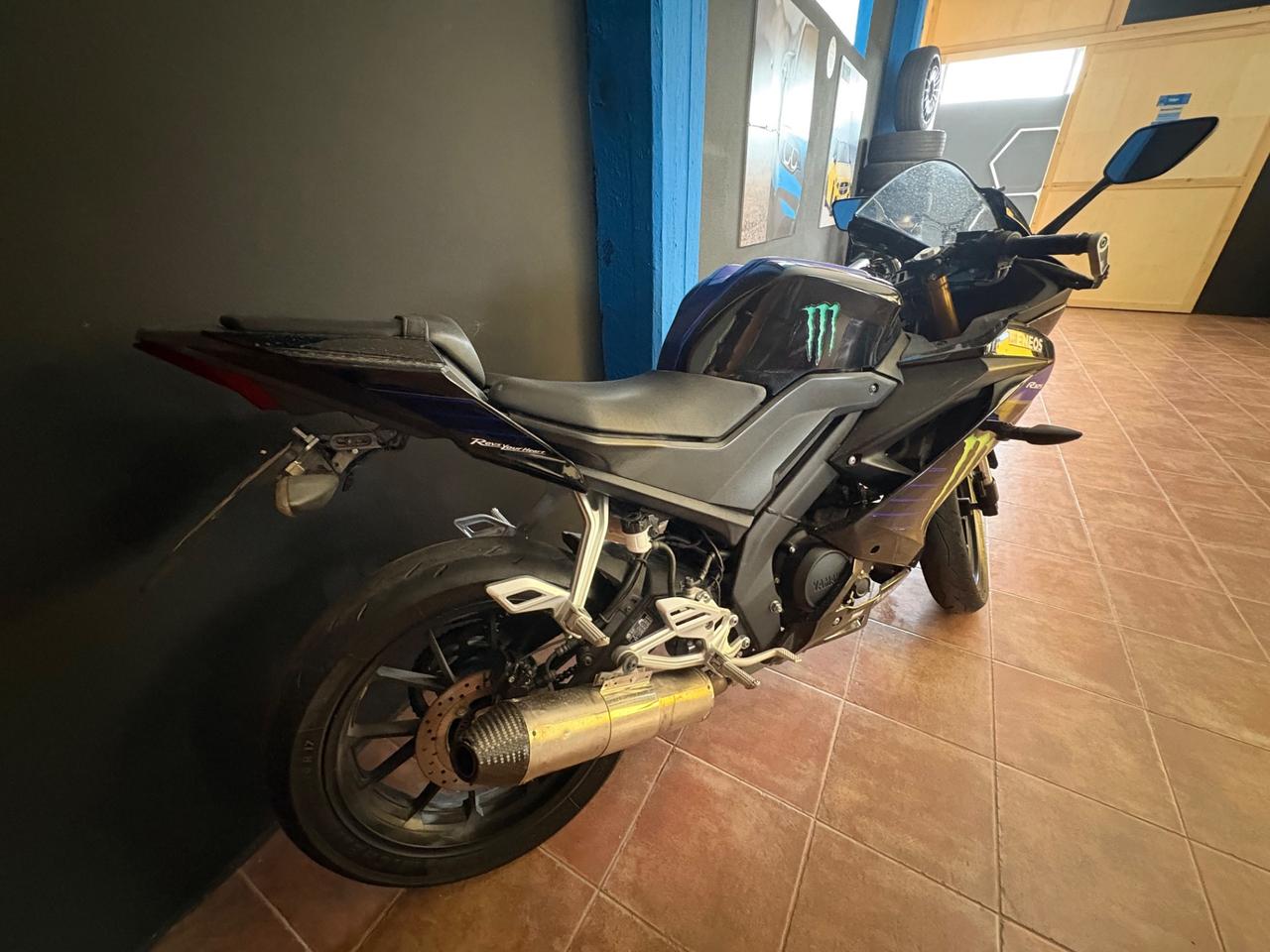 Yamaha YZF R125 Monster energy