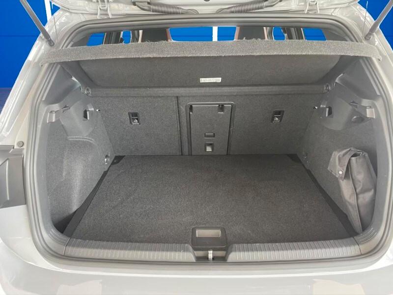 VOLKSWAGEN Golf 8ª serie Golf 2.0 TSI DSG GTI