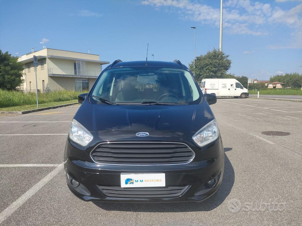 FORD Tourneo Courier 1.0 EcoBoost 100 CV Titaniu