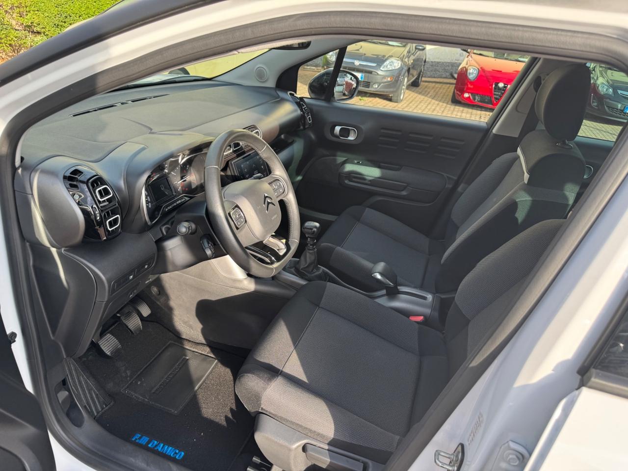 Citroen C3 Aircross C3 Aircross BlueHDi 100 S&S Shine