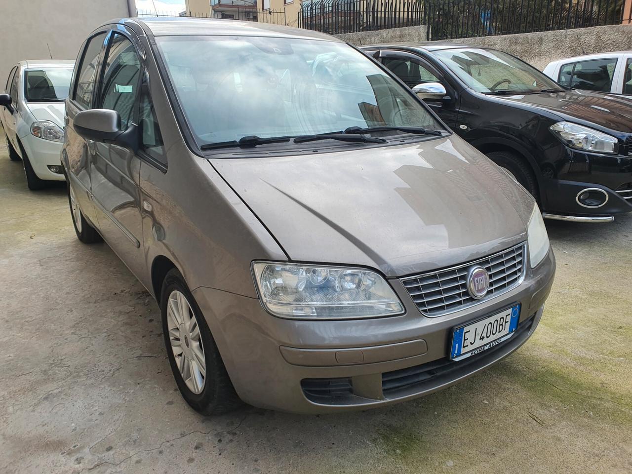 Fiat Idea 1.4 16V S&S Dynamic