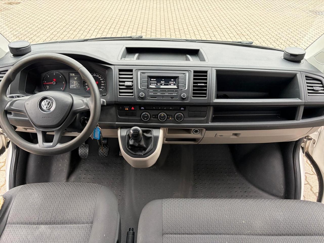 Volkswagen T6 Caravelle 2.0 TDI 102 cv 9 posti