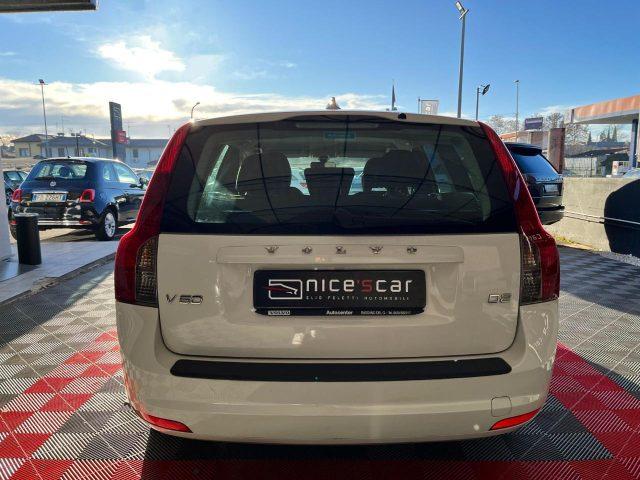 VOLVO V50 D3 Kinetic * UNICO PROPRIETARIO