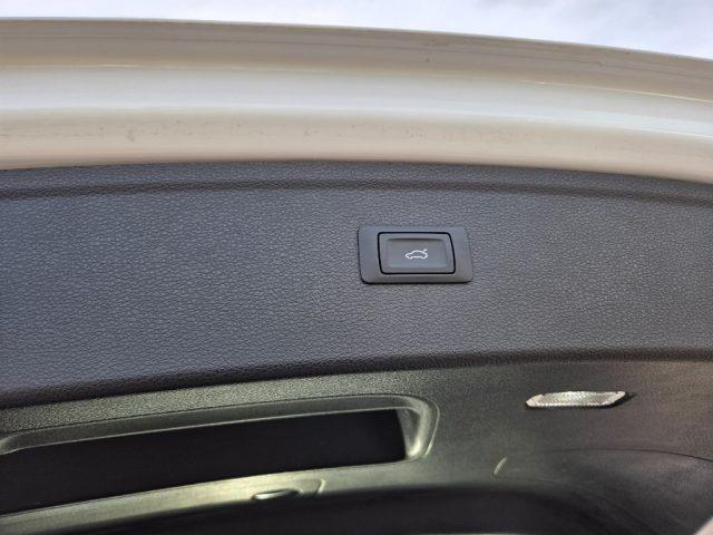 AUDI Q5 50 TFSI e quattro S tronic Business