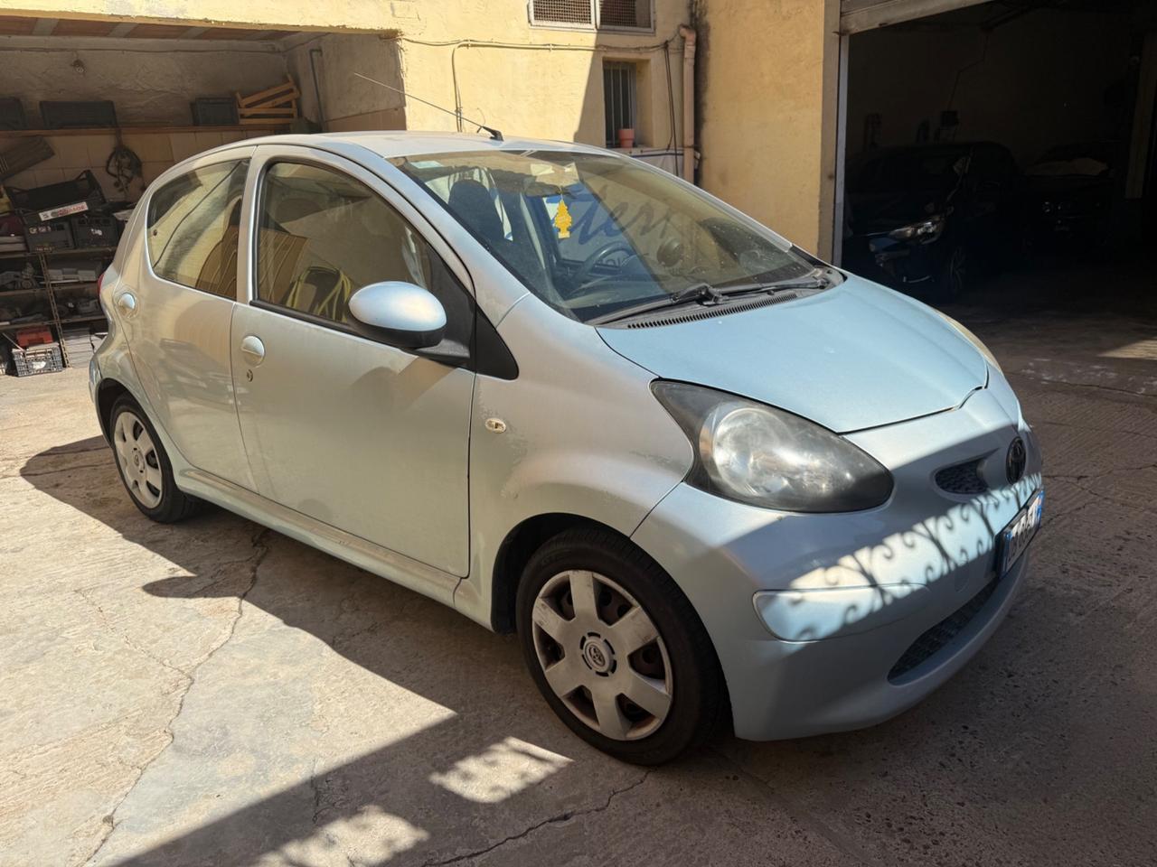 Toyota Aygo 1.0 12V VVT-i 5 porte