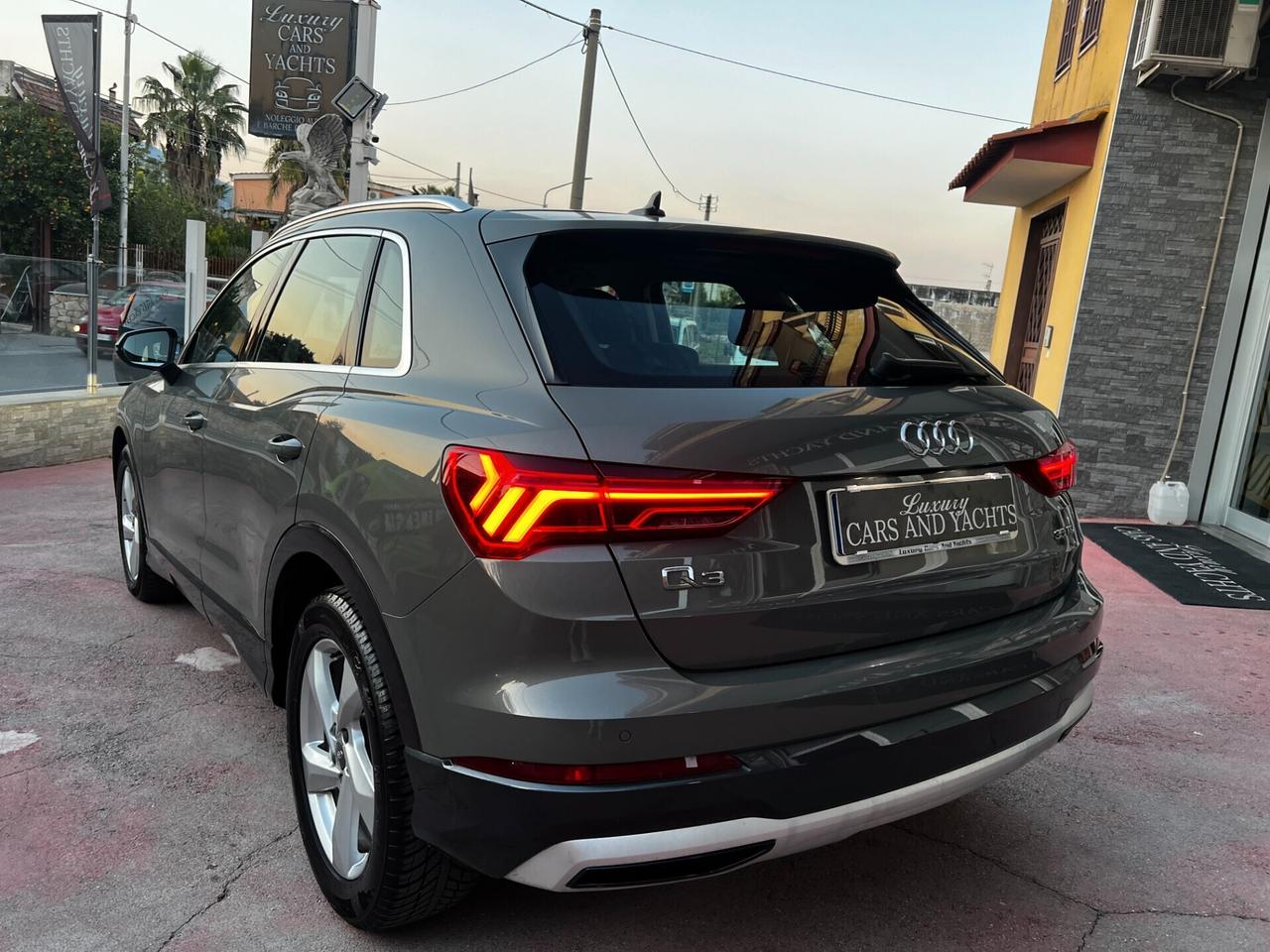 Audi Q3 35 TDI S Tronic -Advanced- NAVI-LED