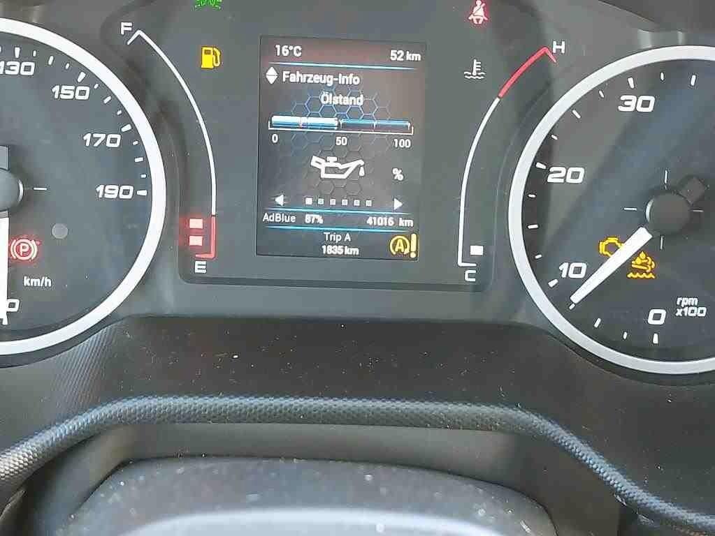 Iveco Daily L4 35Q 2.3 115 kW con sponda caricatrice