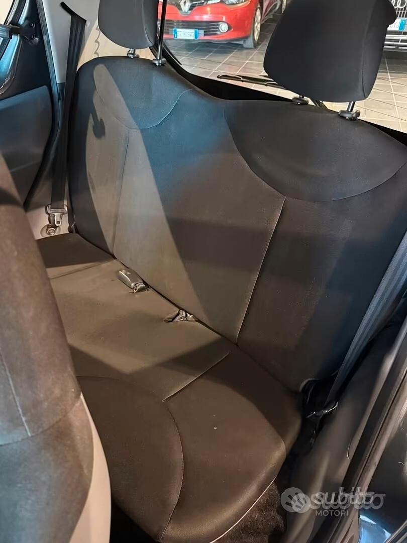 AYGO 1.0 5 PORTE - BENZINA - NEOPATENTATI