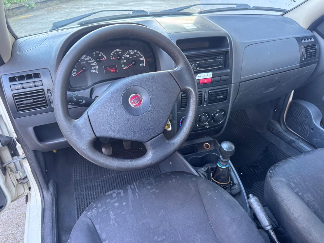 Fiat Strada 1.3 MJT Pick-up Cabina Lunga un solo proprietario n1 autocarro