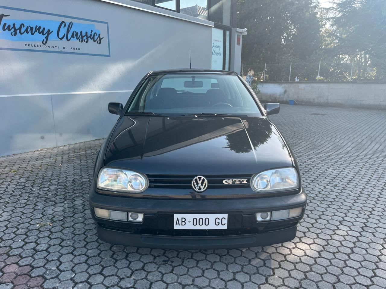 Volkswagen Golf 2.0 16V cat 5 porte GTI