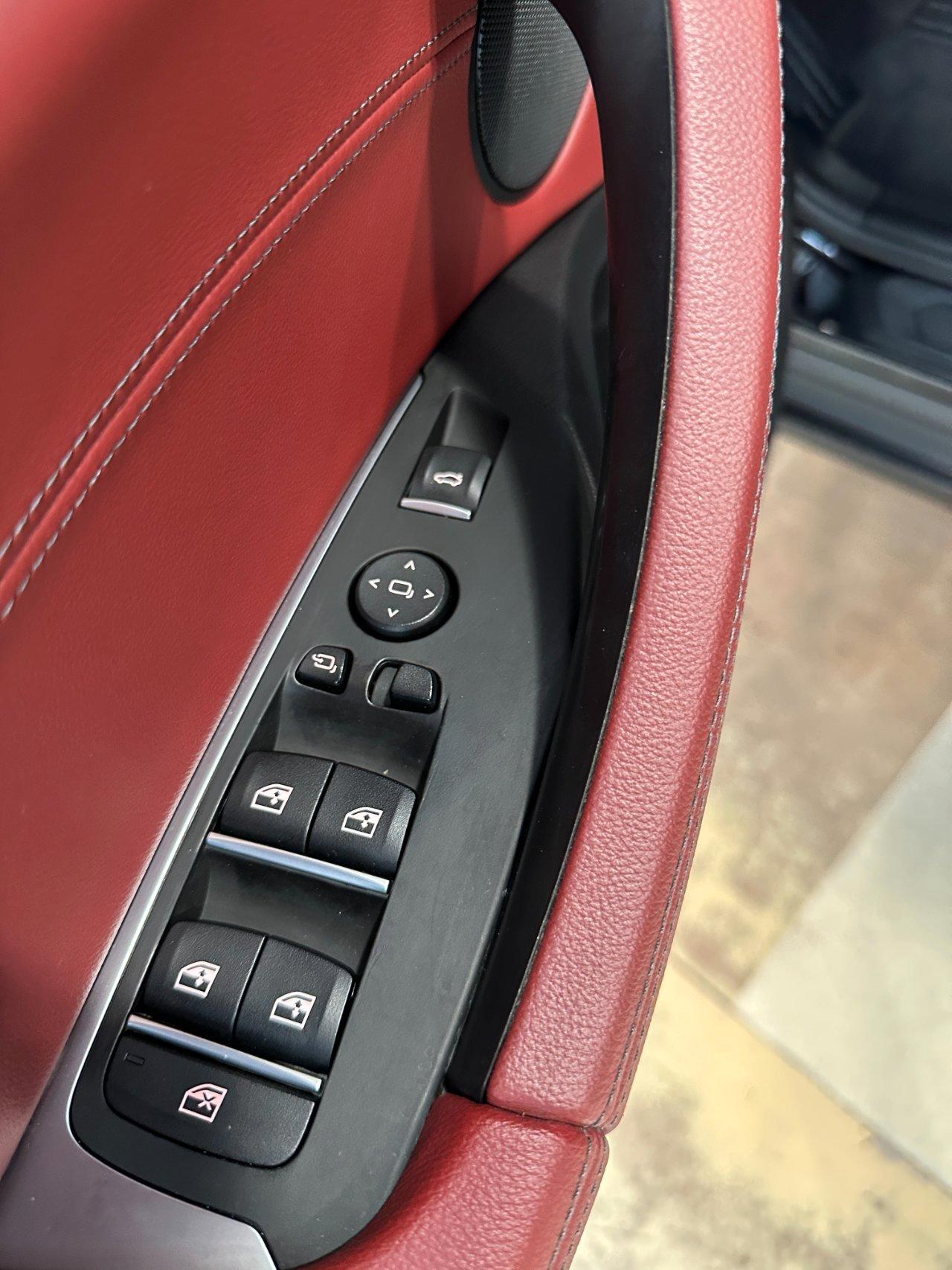 BMW X4 xdrive20i mhev 48V - 19"-Camera-Carplay-Pelle-IVA