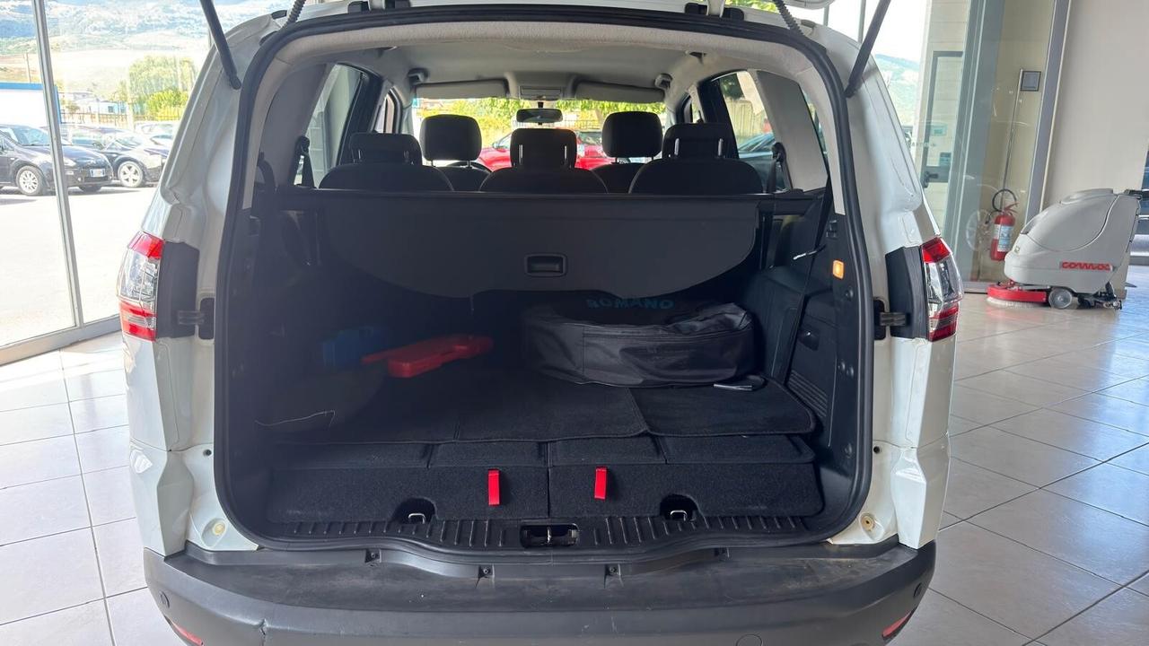 Ford S-Max 2.0 TDCi 163CV New Titanium
