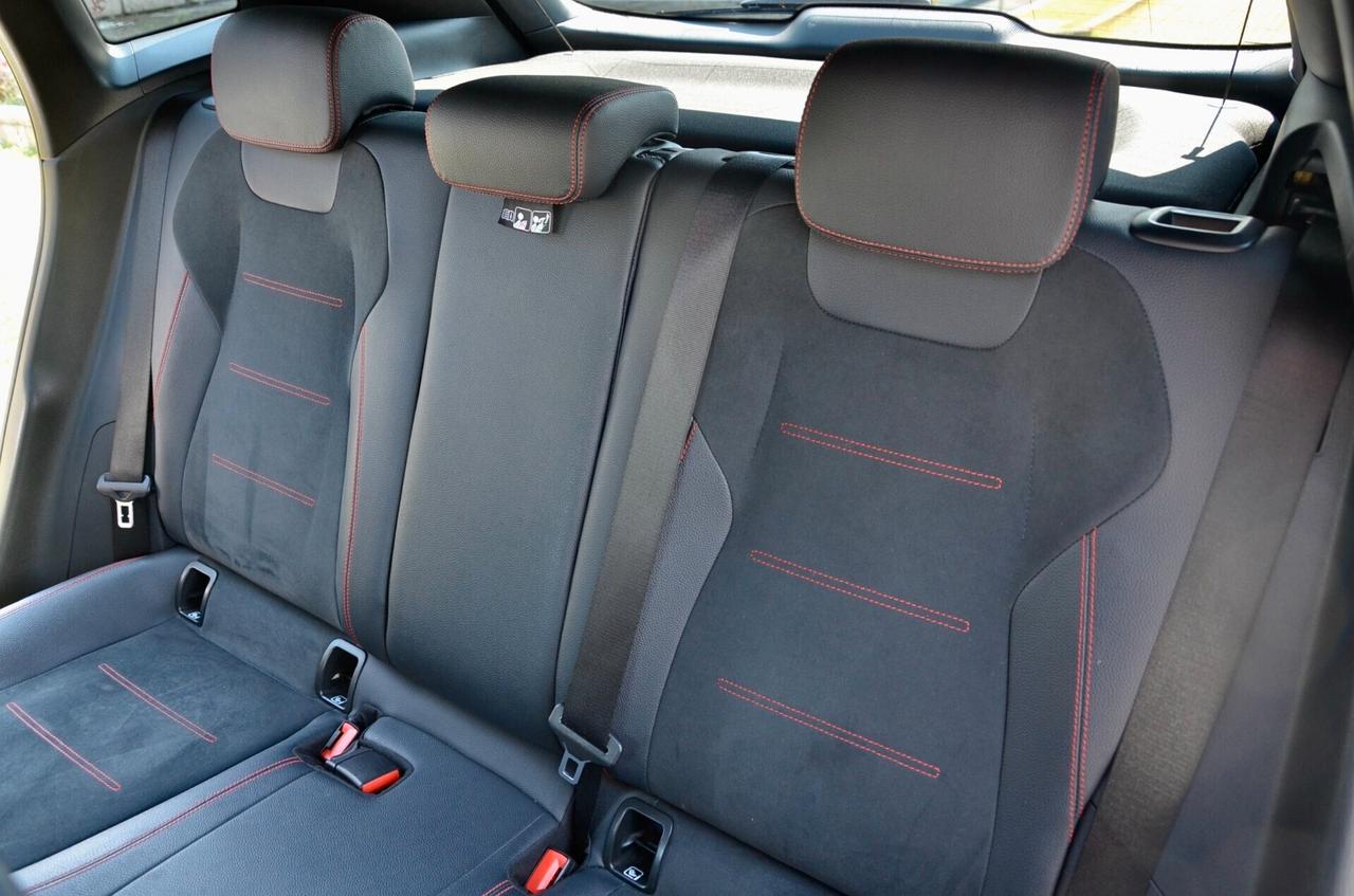 MERCEDES GLA 200d PREMIUM PLUS AMG LINE RESTYLING 150cv AUTO, UNICOPROPRIETARIO, SERVICE MERCEDES, UFF ITALIANA, FULL LED, RETROCAMERA, PERMUTE