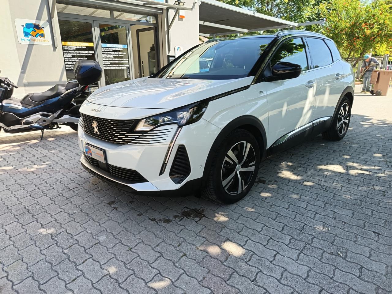 Peugeot 3008 BlueHDi 130 S&S EAT8 GT
