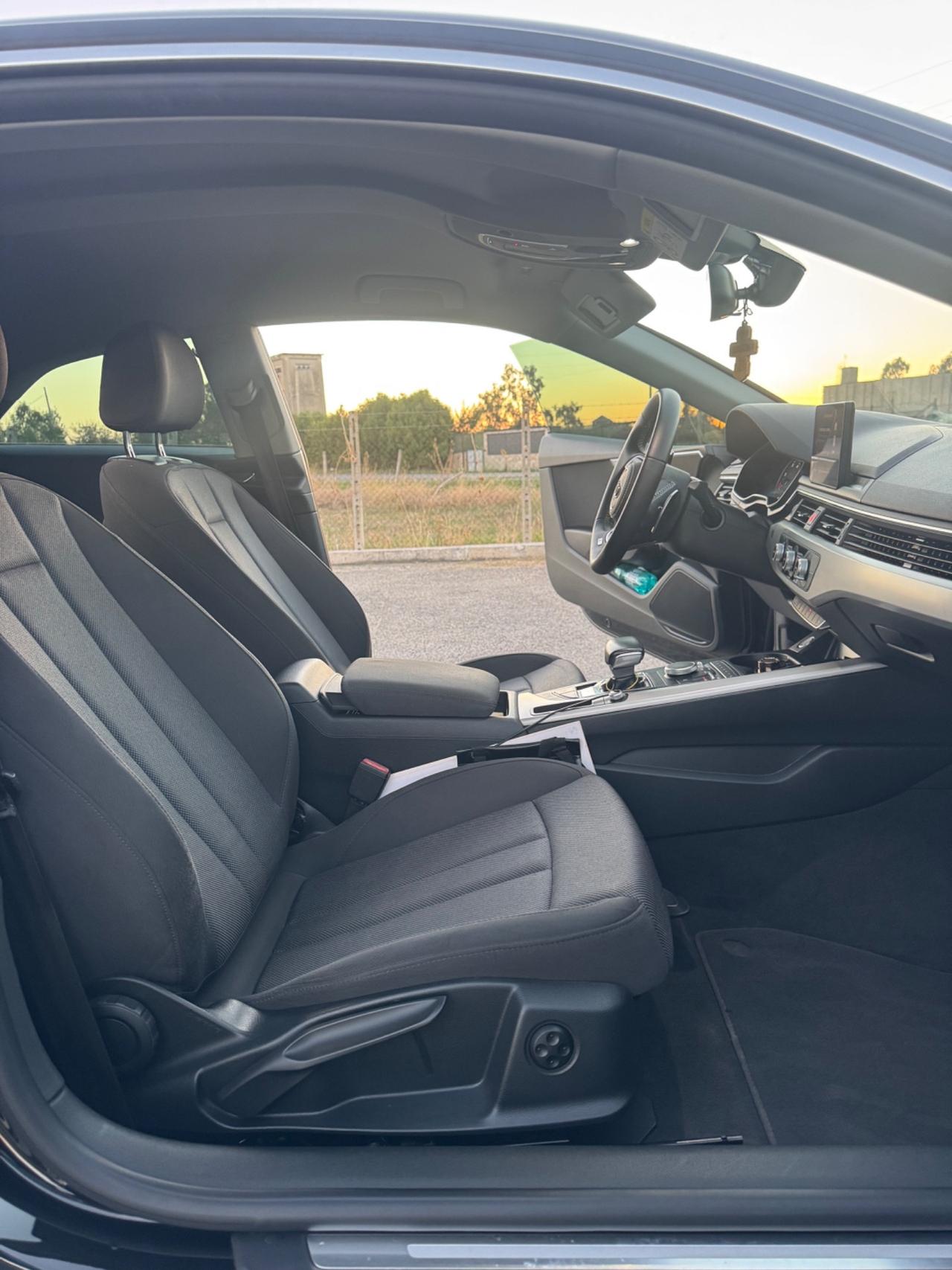 Audi A5 SPB 40 TDI S tronic Business