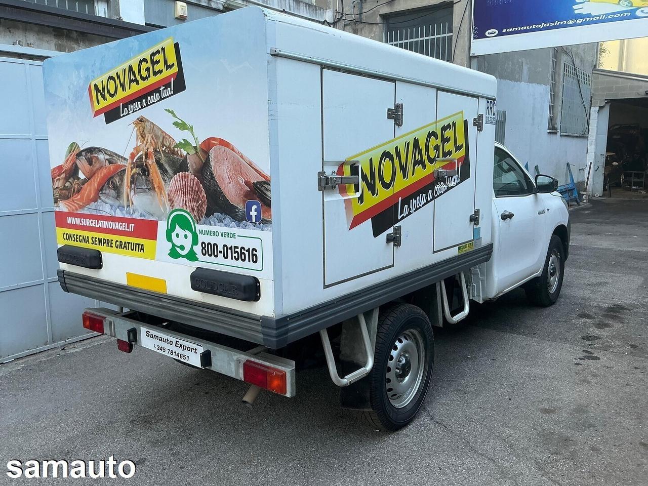 Toyota Hilux 2.4 D-4D 4WD 2porte Chissas & Cab Com