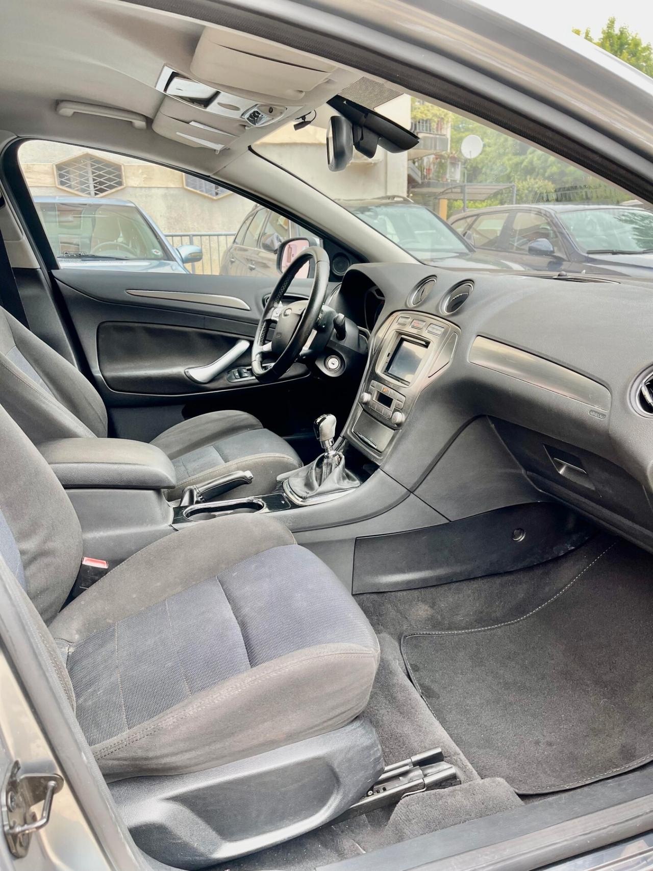 Ford Mondeo Mondeo 140 CV TAGLIANDATA GARANZIA