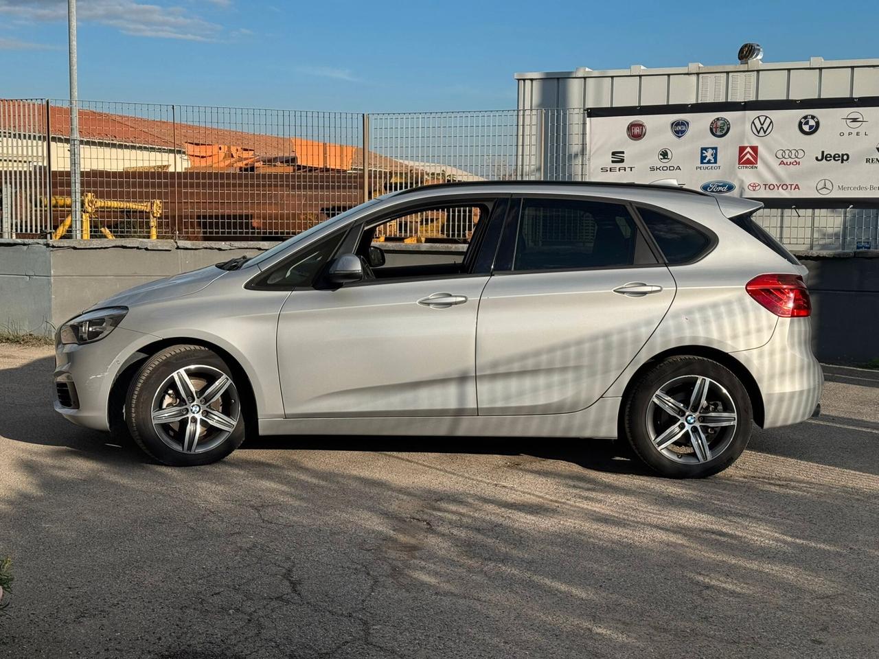 Bmw 218 218d Active Tourer Luxury