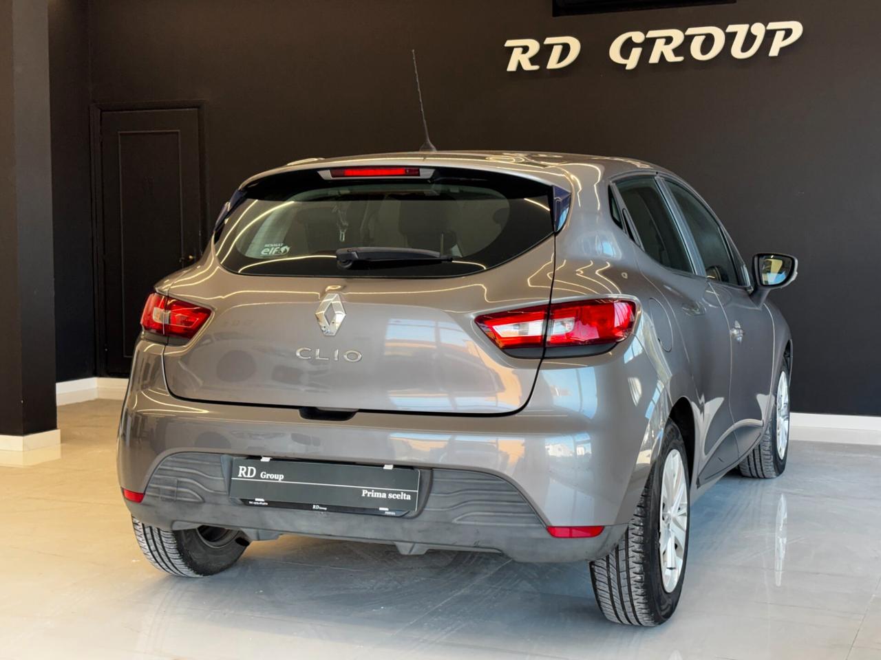 Renault Clio 1.2 73CV 5 porte Zen