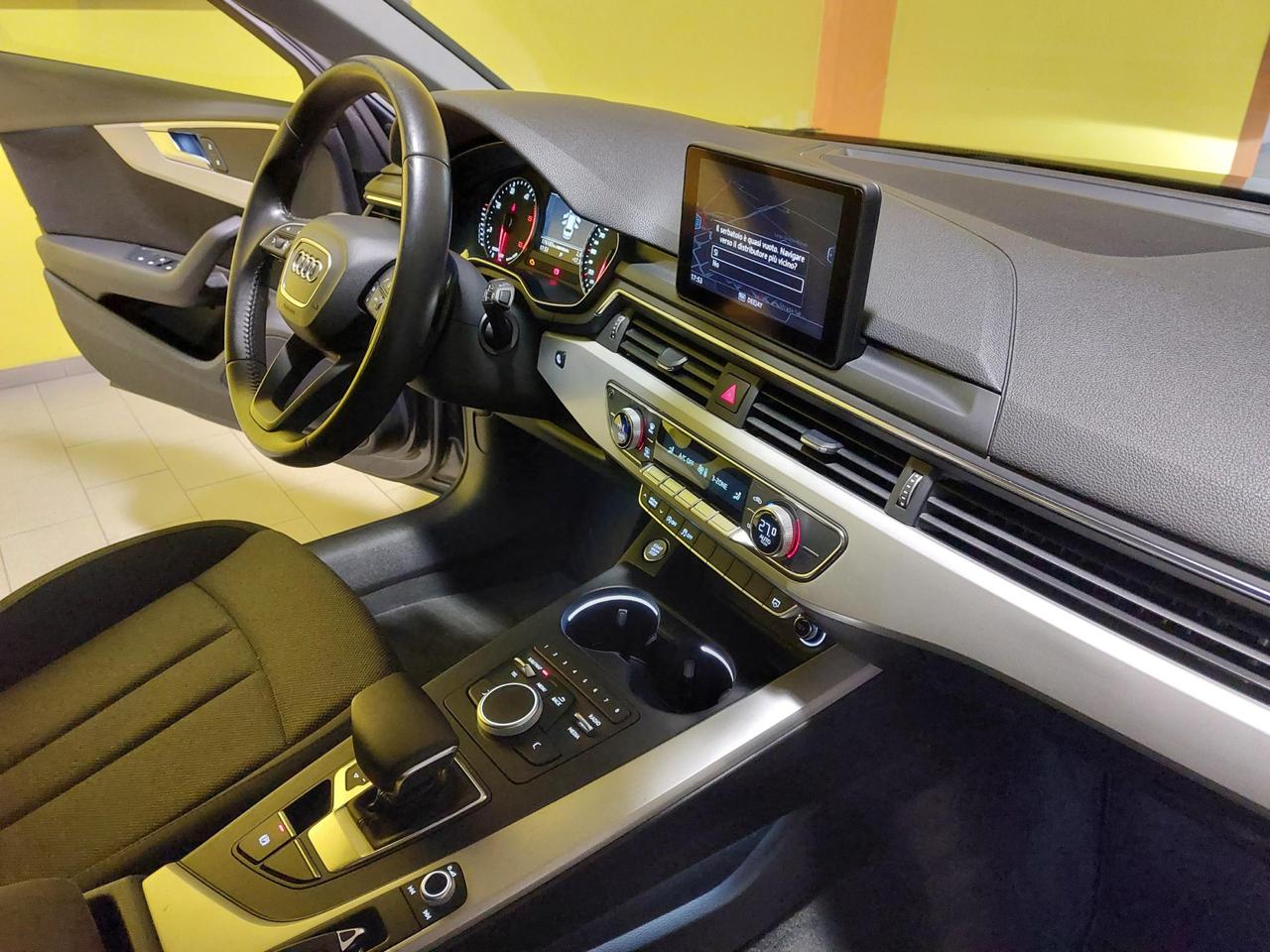 Audi A4 Avant 2.0 TDI Business 150CV S-TRONIC