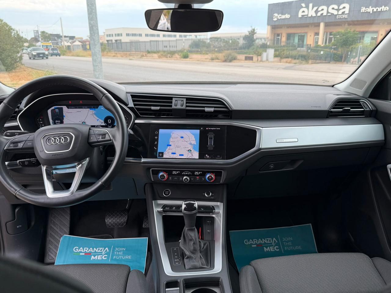 Audi Q3 SPB 35 TDI S tronic Identity Black