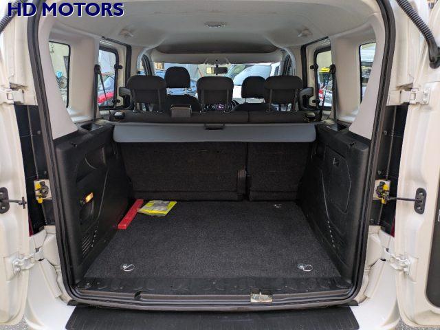 FIAT doblò 1.4 T-Jet PC Combi N1 Lounge 5 posti