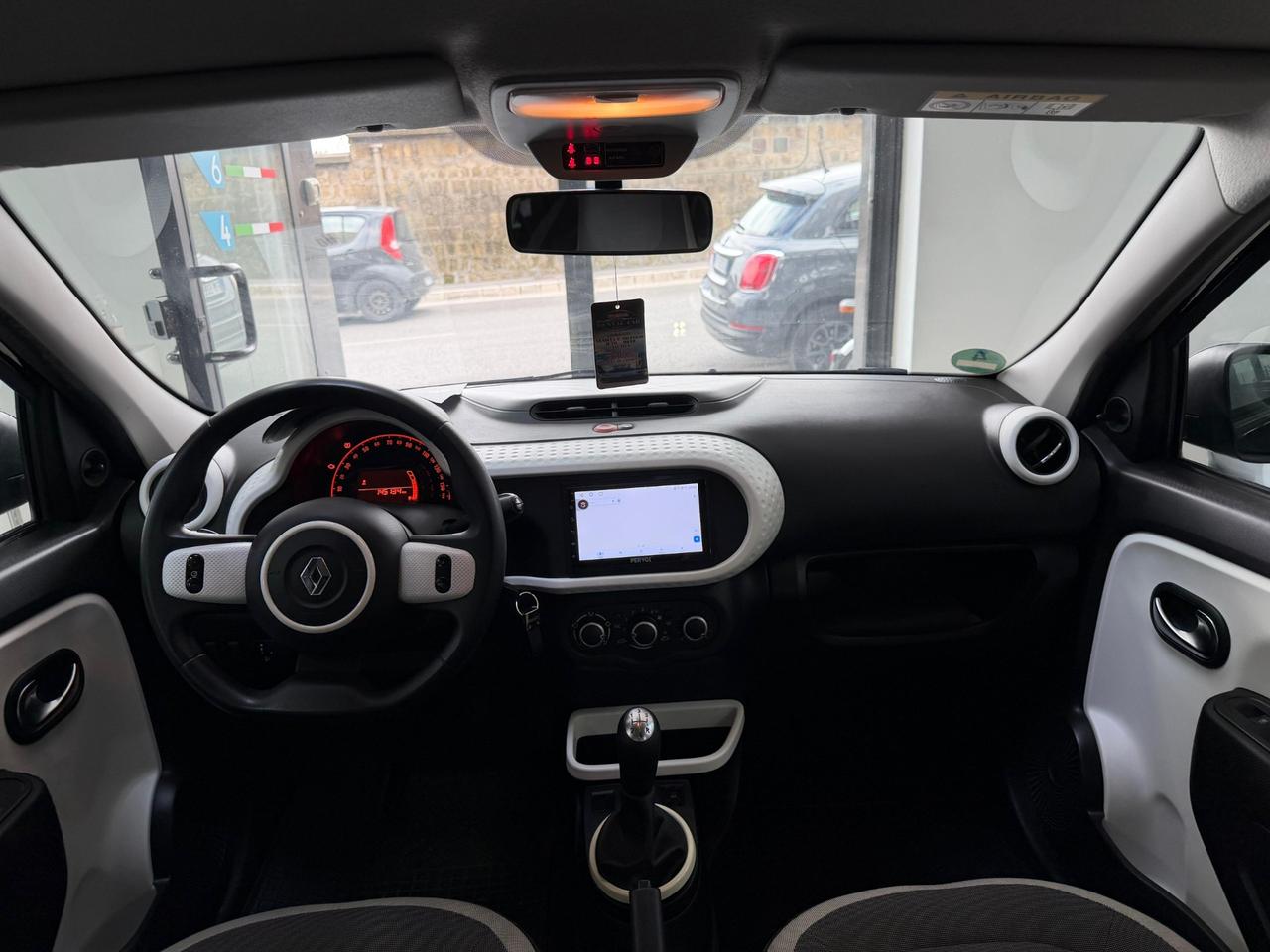 Renault Twingo 1.0 tCe 70cv La Parisienne 2016