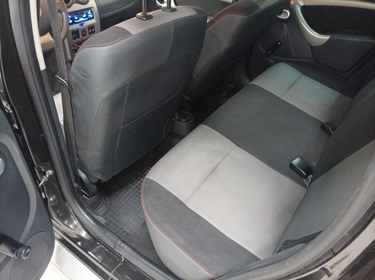 Dacia Duster 1.6 110CV 4x2 GPL Ambiance 02/2013