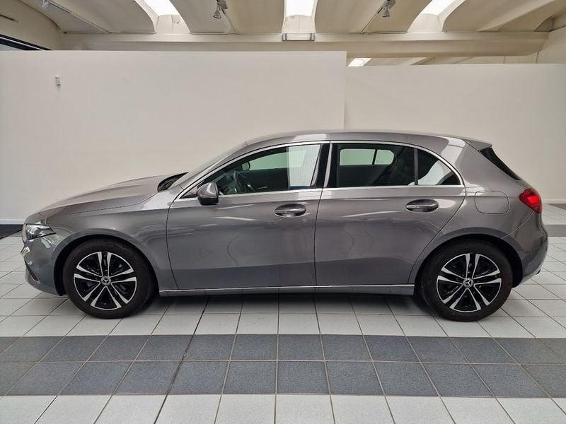 Mercedes-Benz Classe A A 180 Automatic Progressive Adv Plus IVA ESPOSTA