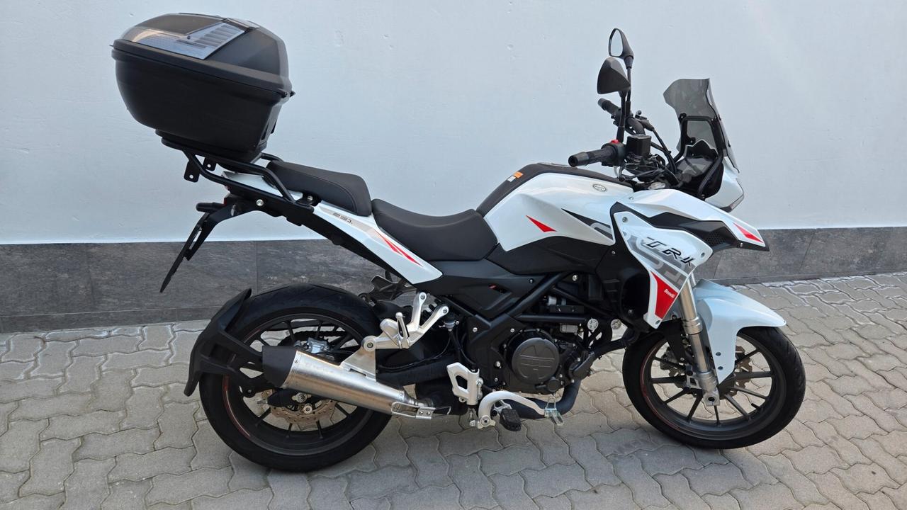 Benelli TRK 251 ABS EURO 5 +