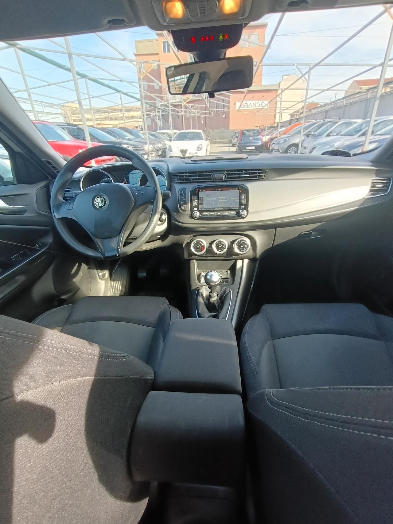 Alfa Romeo Giulietta 1.6 JTDm-2 105 CV Distinctive