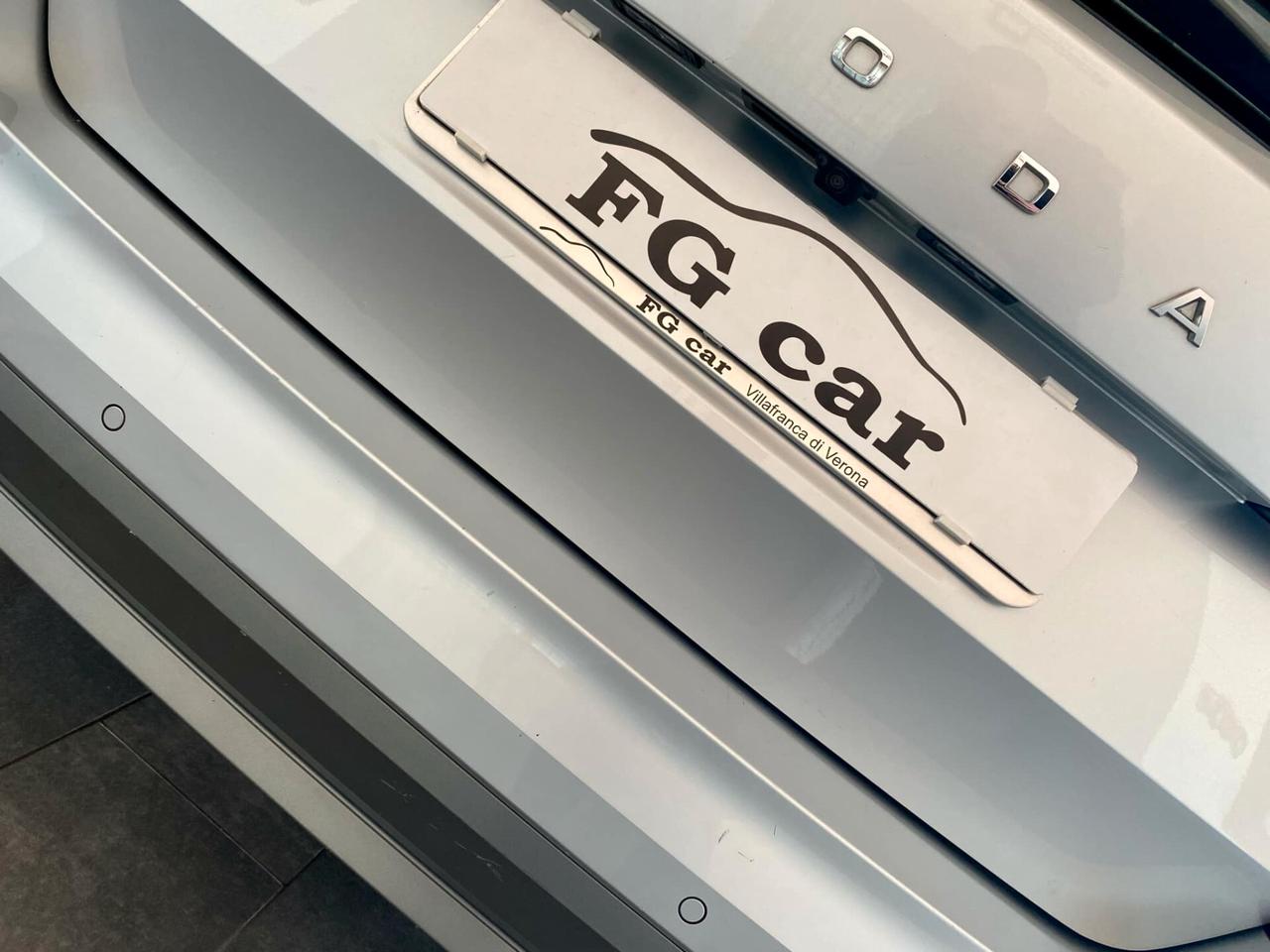 Skoda Kamiq 1.0 TSI Ambition 95Cv RETROCAMERA-CARPLAY