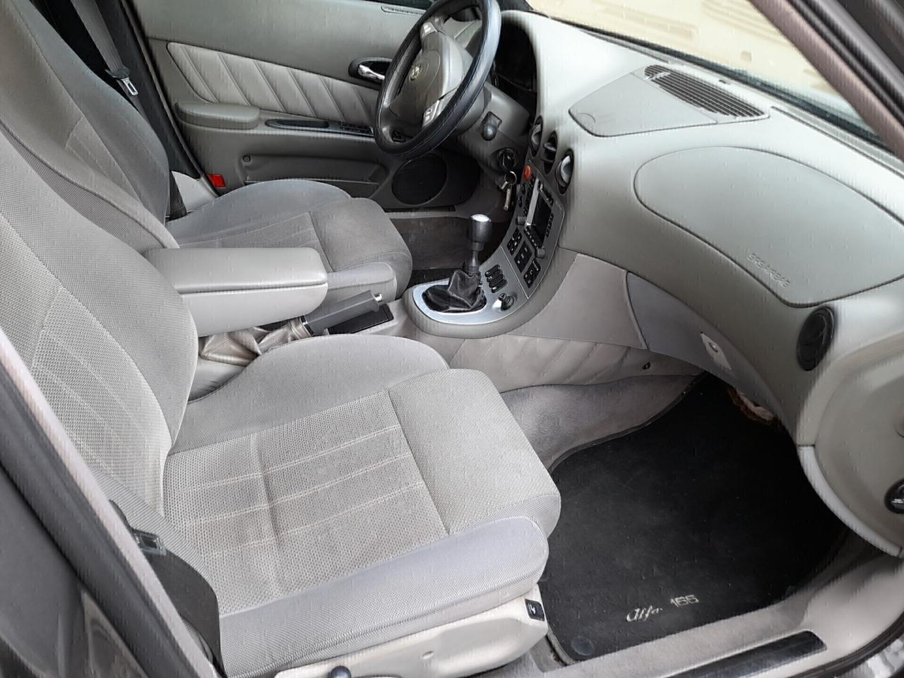 Alfa Romeo 166 2.4 JTD M-JET 20V 185cv