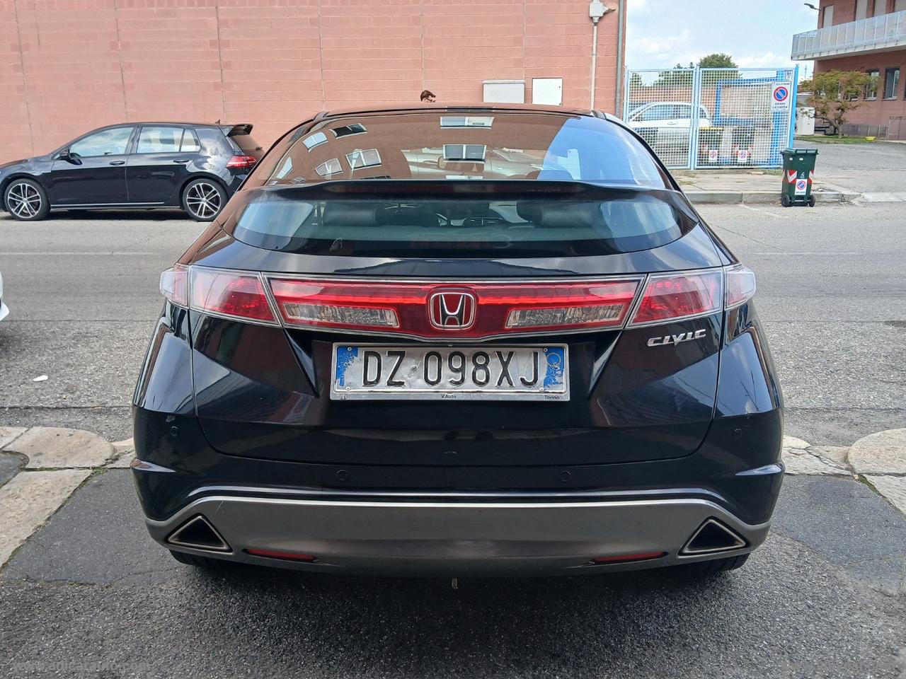 HONDA Civic 1.4 i-VTEC 5p.