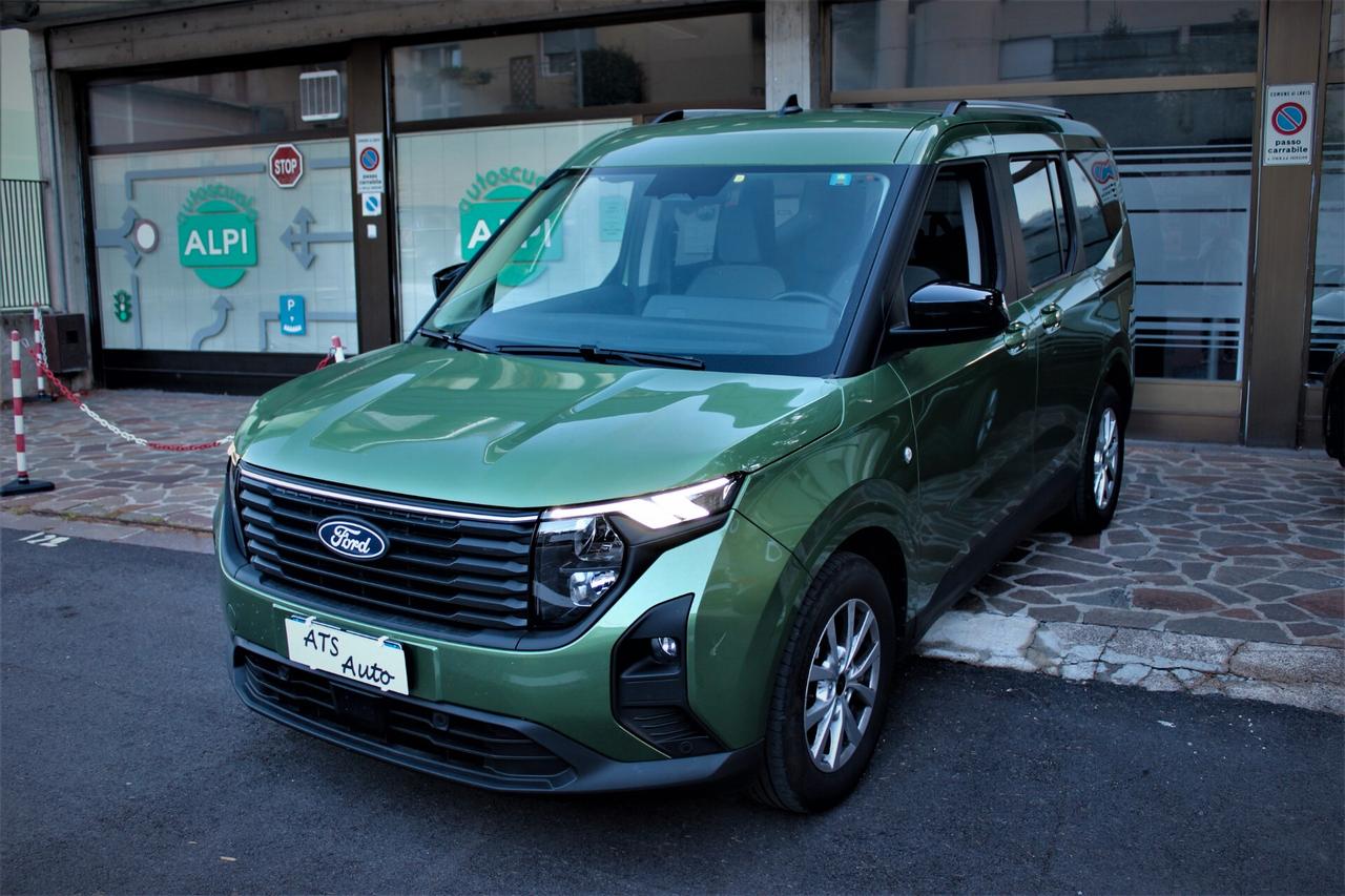 Ford Tourneo Courier 1.0 EcoBoost Titanium