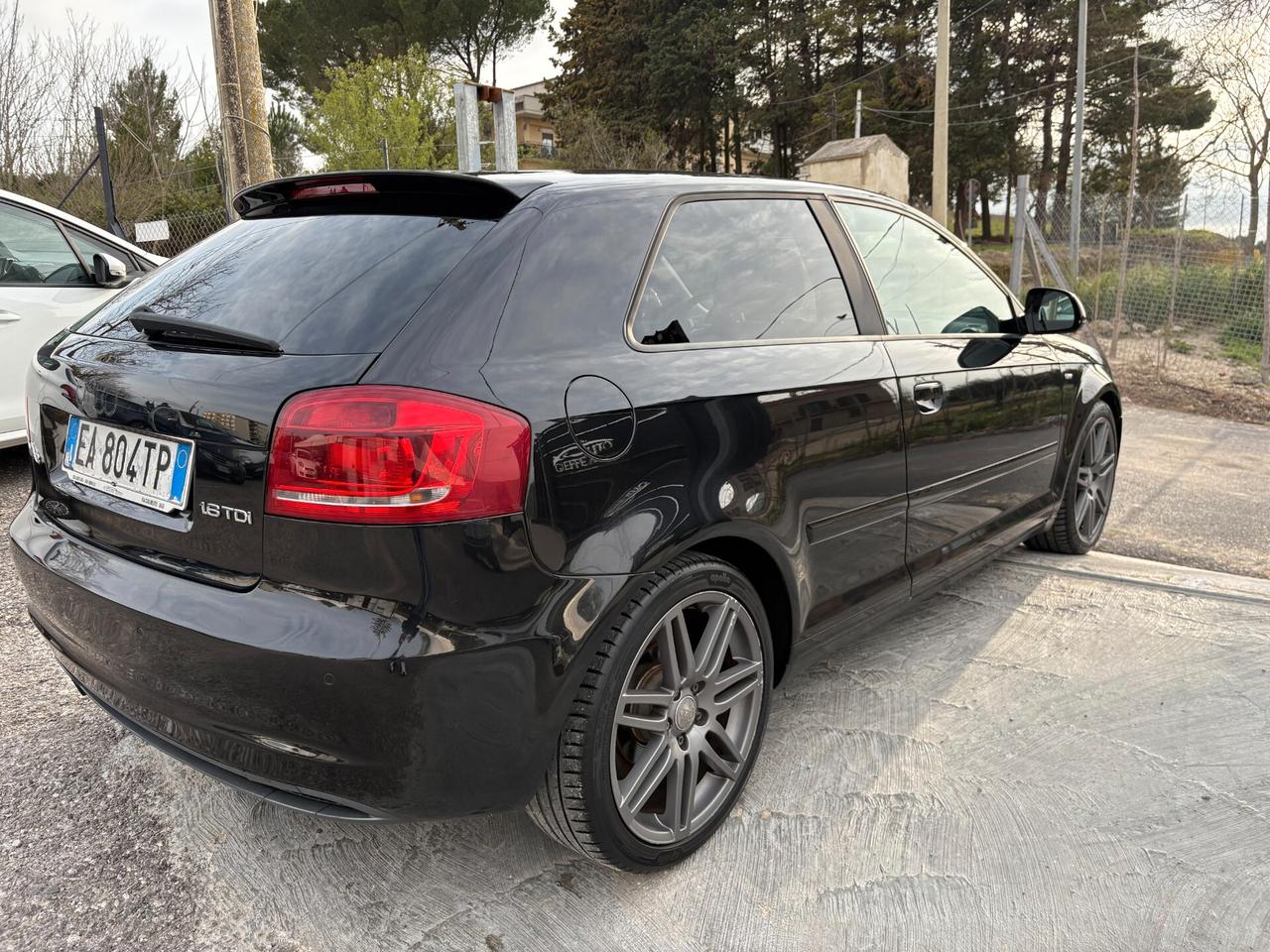 Audi A3 Sline 1.6 TDI 105 CV